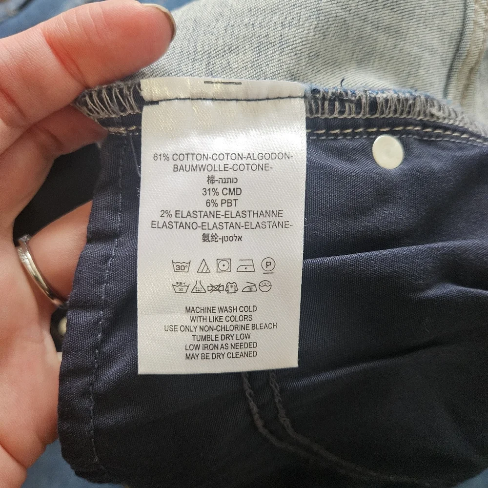 Free People Shark Bite Distressed High Rise Skinny Jeans Size 31R - Picture 8 of 10